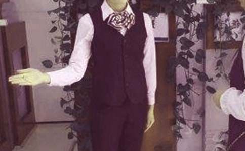 �Ƶ�ǰ̨�Ӵ���Ա����