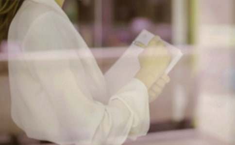 ְ������Ů����Ľ���Σ��