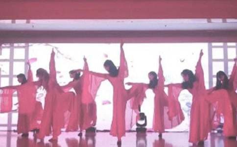 �����ڱ�������300��