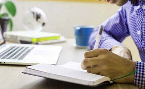 ���л����㴫ͳ�Ļ�������У���ѡ8ƪ��