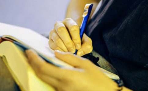 �Ļ����ö���з���