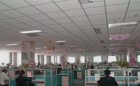 保险话务员个人年终工作总结集锦5篇