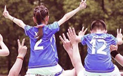 ѧУ��һ���ջ����