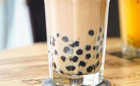 关于奶茶的幽默搞笑句子