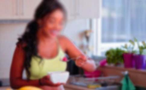 女人如何避免职场情绪化