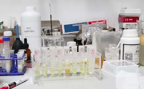 ���ţ�����ʵ���ҹ����ƶ�