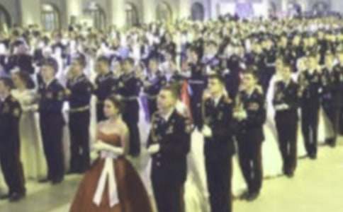 大学化妆舞会策划书