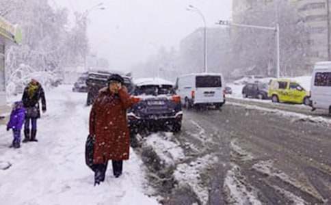 �й���ѩ�ļ���İ�3ƪ