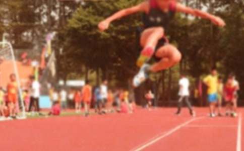 ������Сѧ�˶���㲥��15ƪ