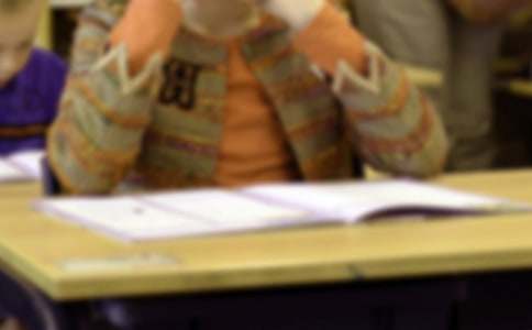 �й���ѧ�ڿ�ѧ�ݽ��巶�ĺϼ���ƪ