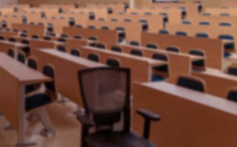 ѧУ�칫��������ְ����15ƪ(��)