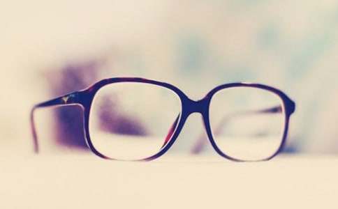 �۾��������