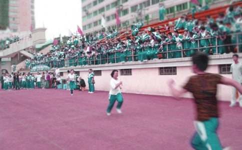 �˶���㲥��(12ƪ)