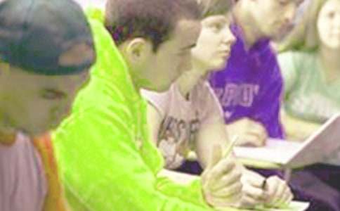 ��ѧ����Υ��У��У�ͱ�֤�鷶��