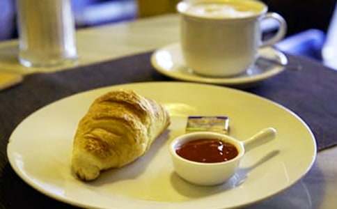 ��ĩ��У����������ְ����